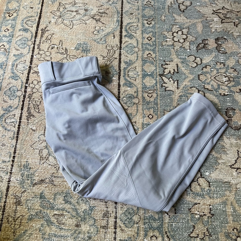 Nike BSBL Boys Baseball Pants size L.  Like new.  Grey.